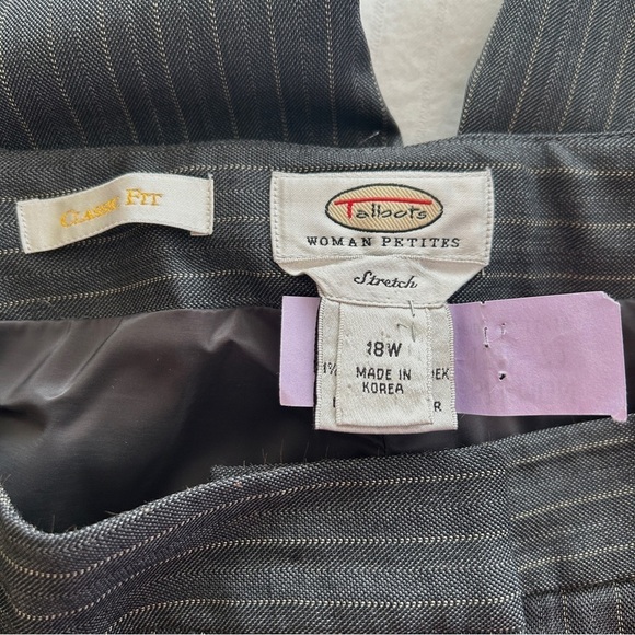 Talbots Pants Charcoal Grey Cream Pin Stripe Wool Classic Plus size 18 W Petite - Picture 12 of 15